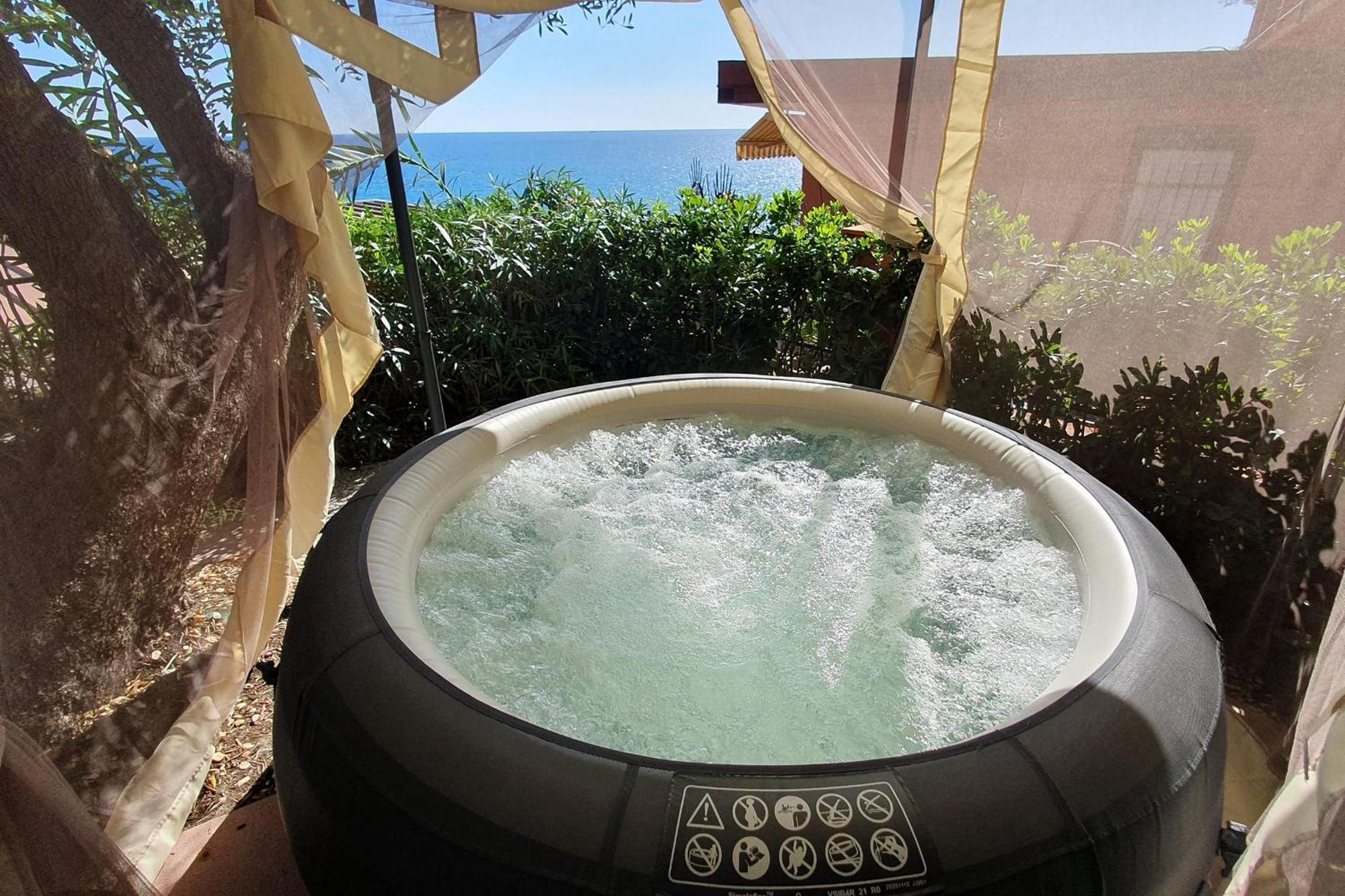C22 Beachfront Villa - Spa Bath, Pool, Private Beach, Parking Free Marina dʼMarina dʼAndora Zewnętrze zdjęcie